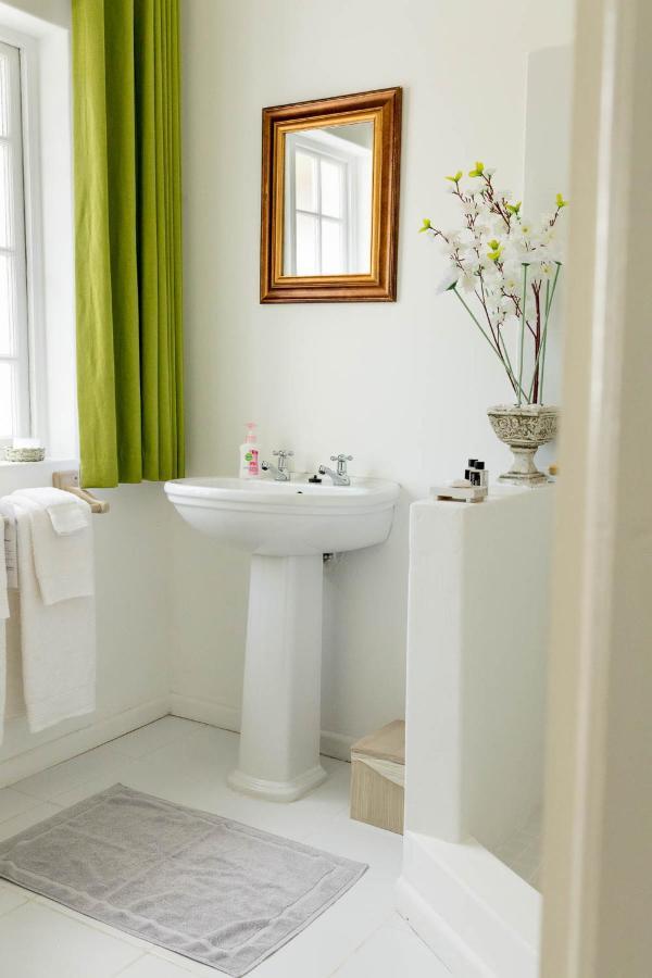 Church Hills Boutique Accommodation Riebeek-West Экстерьер фото